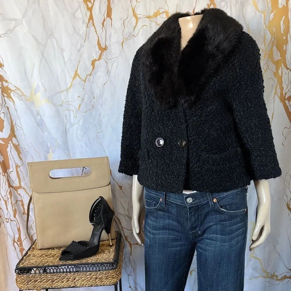 *Chic Black Teddy Jacket for Women